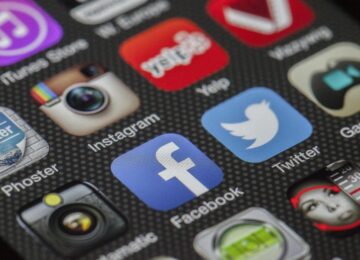 How to Build a Brand Online: SEO + Social Media Strategy